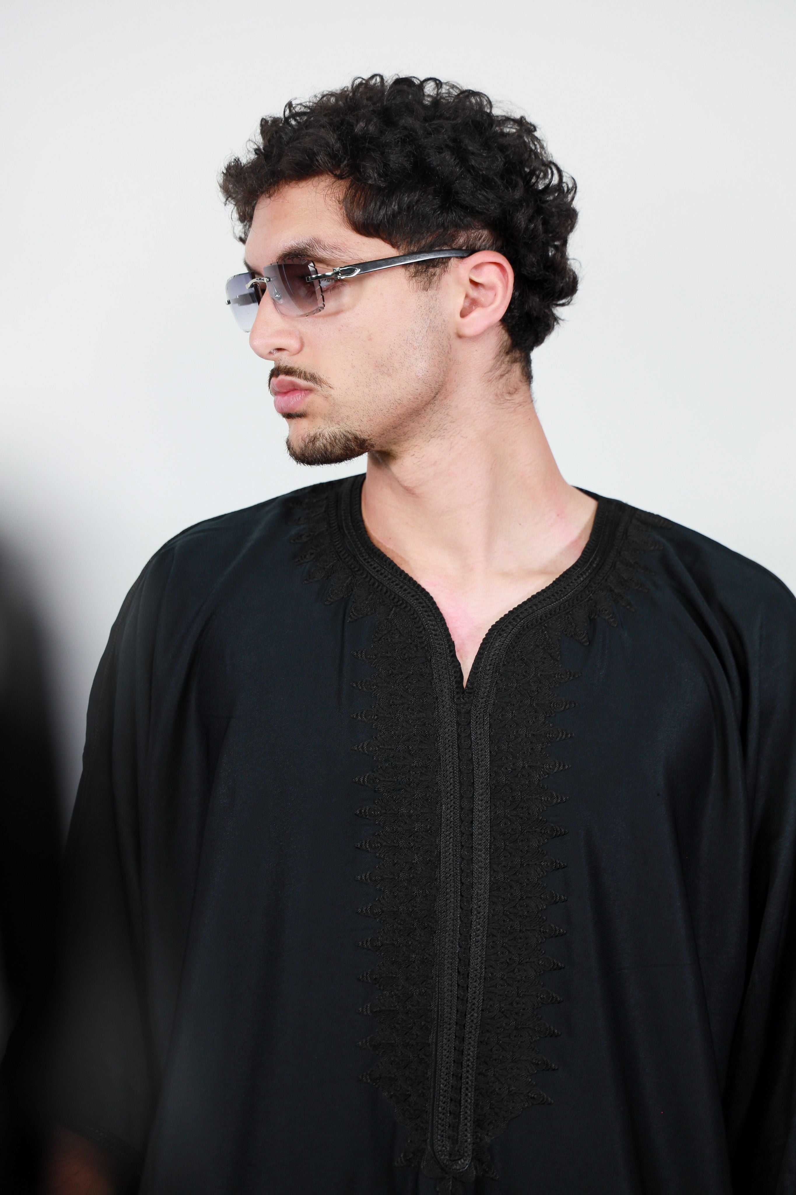 “Noire Élégance” Gandoura