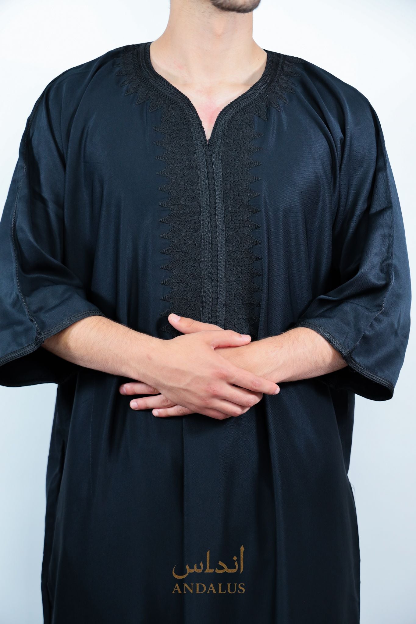 “Noire Élégance” Gandoura